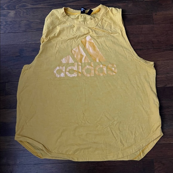 Womens ADIDAS yellow tank top sz XL looks like new so I’ll say euc - Picture 2 of 3